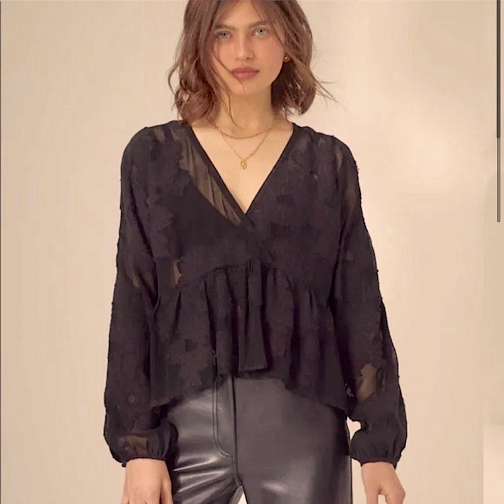 Aritzia Wilfred peplum floral blouse- oversize xs